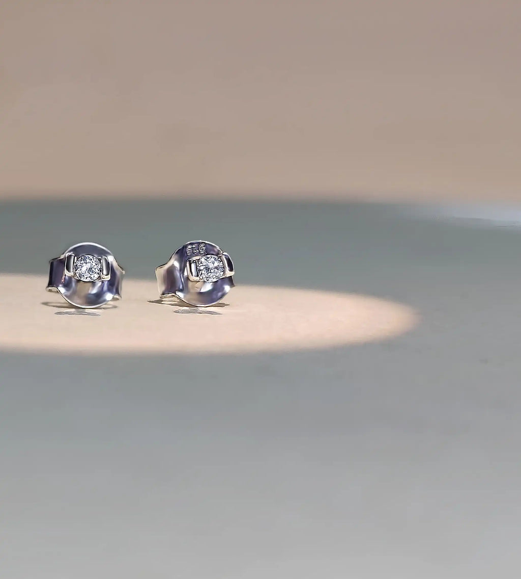 Classic Diamonds Stud Earring